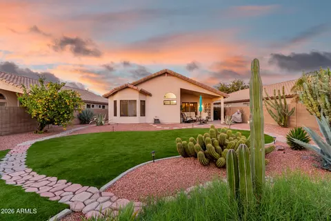Exterior - 4309 E Tether Trl, Phoenix, AZ 85050 photo 7 of 18