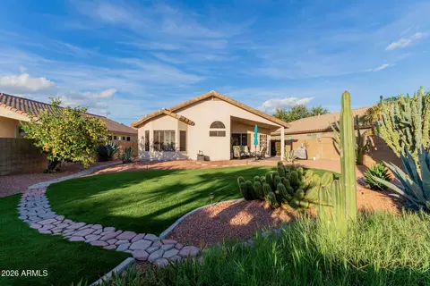 Exterior - 4309 E Tether Trl, Phoenix, AZ 85050 photo 12 of 18