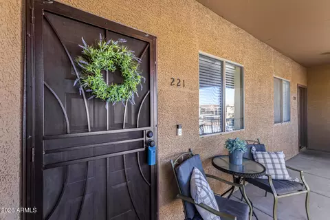 Exterior - 537 S Delaware Dr #221, Apache Junction, AZ 85120 photo 10 of 10