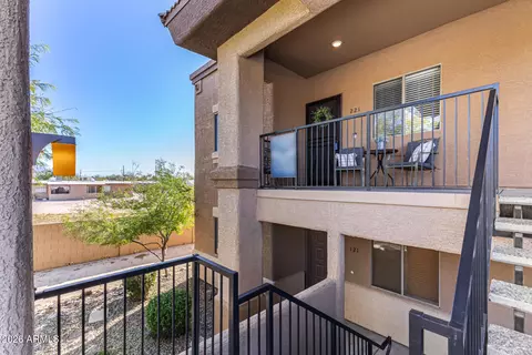Exterior - 537 S Delaware Dr #221, Apache Junction, AZ 85120 photo 8 of 10
