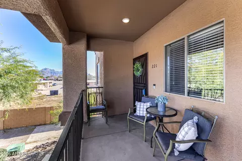 Exterior - 537 S Delaware Dr #221, Apache Junction, AZ 85120 photo 9 of 10
