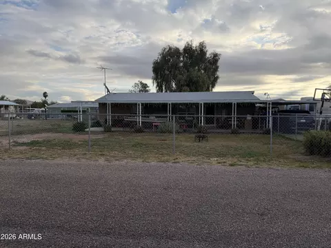 10529 N Hillside Dr, Casa Grande, AZ 85122