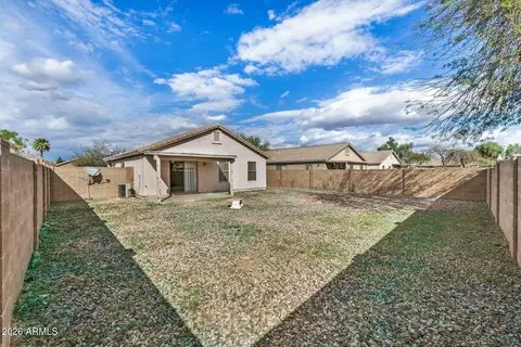Exterior - 1183 W Rosal Ave, Apache Junction, AZ 85120 photo 1 of 4