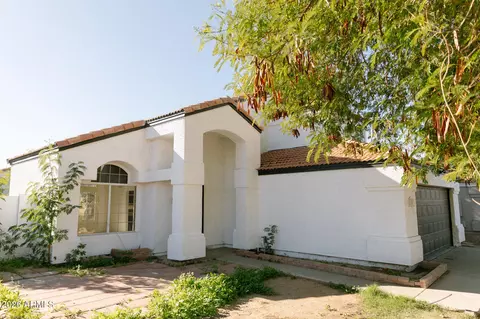 8607 W Edgemont Ave, Phoenix, AZ 85037