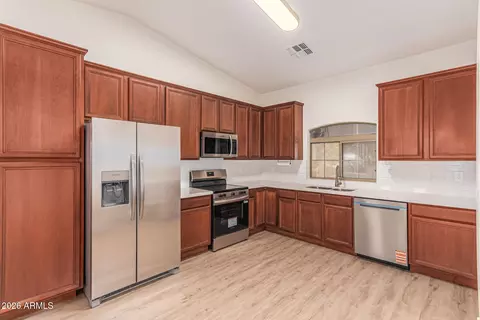 Kitchen - 2101 S Meridian Rd #428, Apache Junction, AZ 85120 photo 1 of 3
