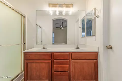 Bath - 2101 S Meridian Rd #428, Apache Junction, AZ 85120 photo 1 of 4