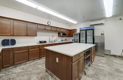 Kitchen - 2101 S Meridian Rd #428, Apache Junction, AZ 85120 photo 3 of 3