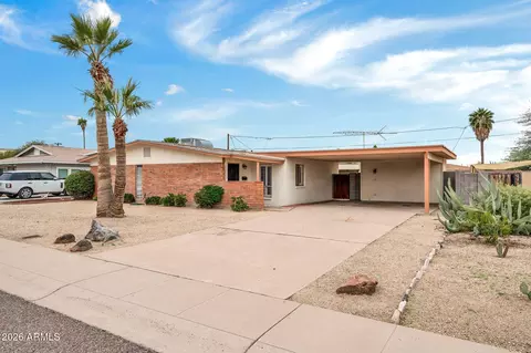 Exterior - 2208 E Sylvia St, Phoenix, AZ 85022 photo 1 of 13