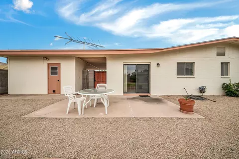 Exterior - 2208 E Sylvia St, Phoenix, AZ 85022 photo 8 of 13