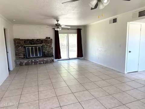 Living - 775 E Cactus Dr, Globe, AZ 85501 photo 2 of 2
