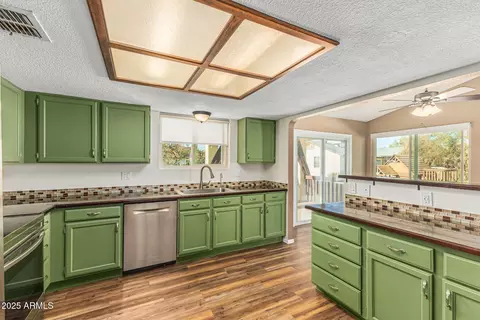 736 N Regent --, Mesa, AZ 85205 photo 11