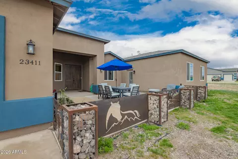 23411 W Barwick Dr, Wittmann, AZ 85361