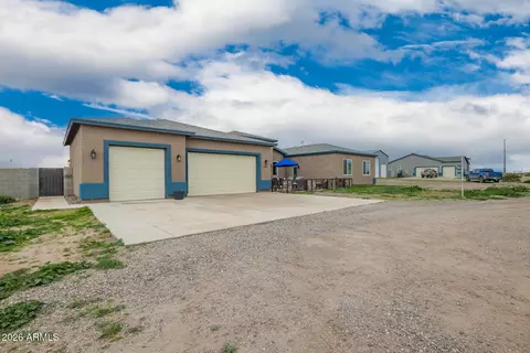 23411 W Barwick Dr, Wittmann, AZ 85361 photo 5