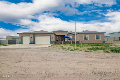 23411 W Barwick Dr, Wittmann, AZ 85361 photo 2