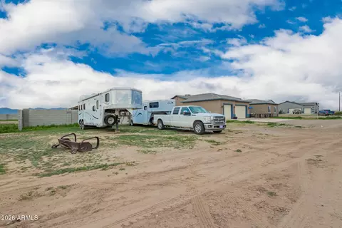 23411 W Barwick Dr, Wittmann, AZ 85361 photo 3
