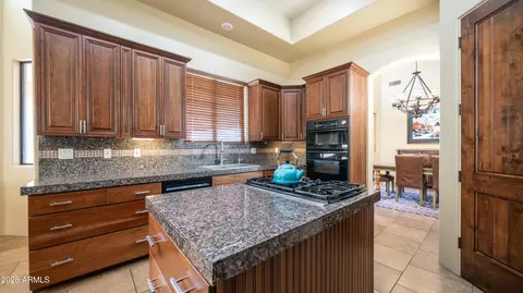 Kitchen - 7841 E Mcdowell Rd E, Mesa, AZ 85207 photo 3 of 5