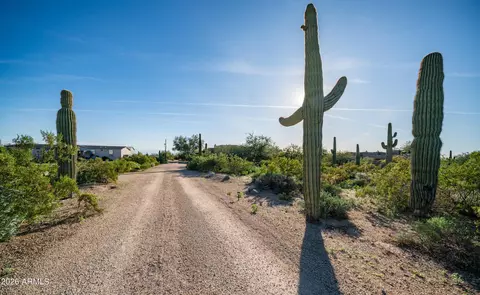 7841 E Mcdowell Rd E, Mesa, AZ 85207