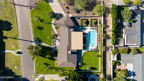 3604 E Orange Dr, Phoenix, AZ 85018 photo 3