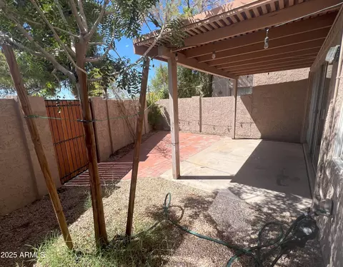 Exterior - 4011 E Charter Oak Rd, Phoenix, AZ 85032 photo 4 of 14