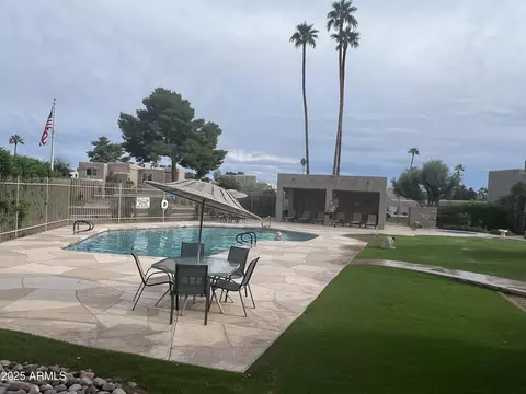 Exterior - 4011 E Charter Oak Rd, Phoenix, AZ 85032 photo 5 of 14