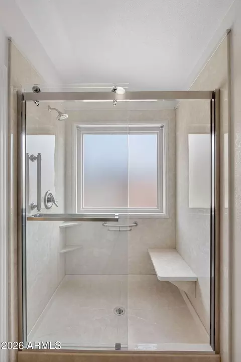 Bath - 310 E Vaughn Ave, Gilbert, AZ 85234 photo 4 of 5