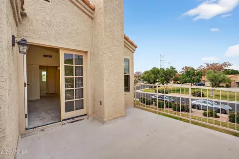 Exterior - 310 E Vaughn Ave, Gilbert, AZ 85234 photo 5 of 14