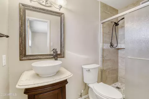 921 E Campus Dr, Tempe, AZ 85282 photo 9