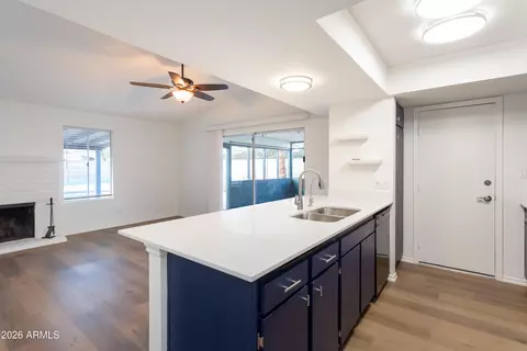 Kitchen - 12128 S Eagleman Dr, Phoenix, AZ 85044 photo 1 of 2