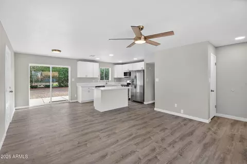 Living - 665 S Silver Dr, Apache Junction, AZ 85120 photo 6 of 6