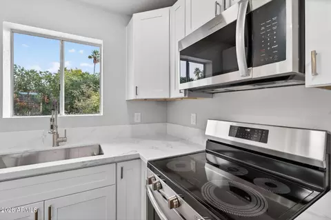 Kitchen - 665 S Silver Dr, Apache Junction, AZ 85120 photo 4 of 4