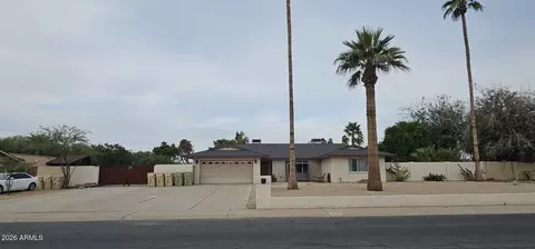 5320 W Tierra Buena Ln, Glendale, AZ 85306
