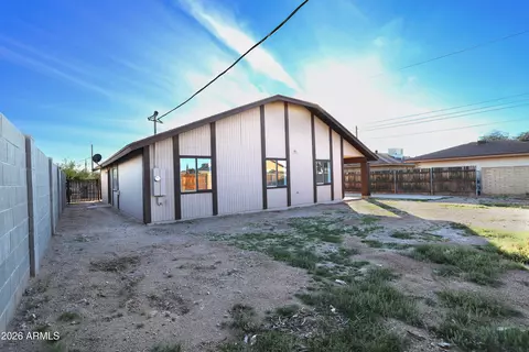 Exterior - 762 W 17th Ave, Apache Junction, AZ 85120 photo 2 of 2