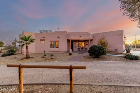 25617 W Quails Nest Ln, Wittmann, AZ 85361