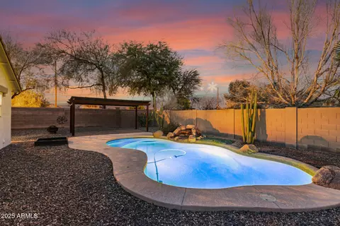 283 N 152nd Dr, Goodyear, AZ 85338