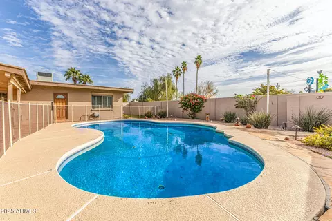 Exterior - 1847 E Yale Dr, Tempe, AZ 85283 photo 6 of 7