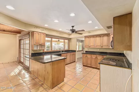 Kitchen - 1847 E Yale Dr, Tempe, AZ 85283 photo 1 of 4