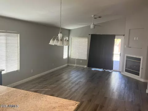 9818 E Kiva Ave, Mesa, AZ 85209 photo 5
