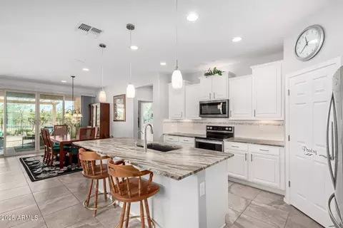 4247 N Brigadier Dr, Florence, AZ 85132