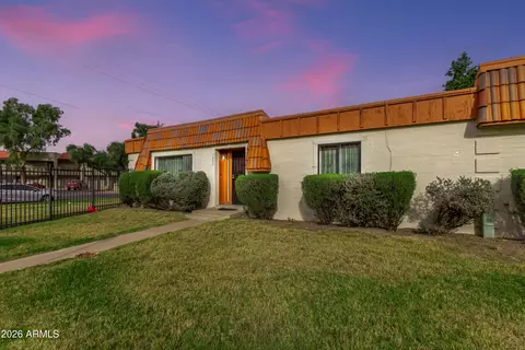 7883 N 49th Ave, Glendale, AZ 85301