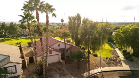 View/Area - 7617 E Portobello Ave, Mesa, AZ 85212 photo 2 of 4