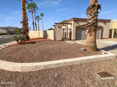 Exterior - 19002 N 14th Pl, Phoenix, AZ 85024 photo 2 of 6
