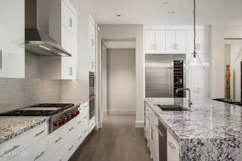 18720 N 101st St #3000, Scottsdale, AZ 85255