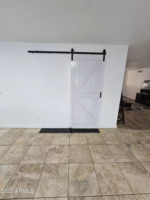 Entry Way - 902 E Glade Ave, Mesa, AZ 85204 photo 1 of 1