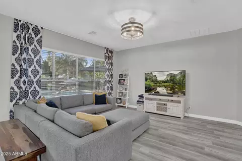 10226 E Lakeview Ave, Mesa, AZ 85209 photo 6