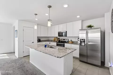 Kitchen - 5904 S 23rd Dr, Phoenix, AZ 85041 photo 1 of 3