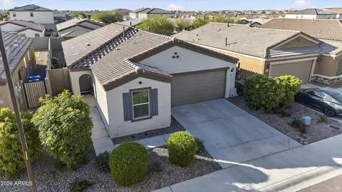 Exterior - 5904 S 23rd Dr, Phoenix, AZ 85041 photo 6 of 6