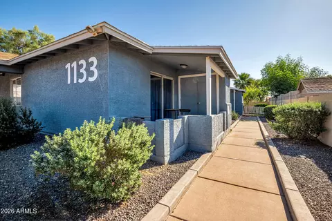 Exterior - 1133 W North Ln, Phoenix, AZ 85021 photo 1 of 2