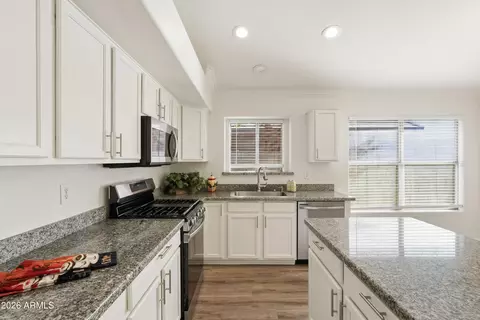 Kitchen - 7823 E Osage Ave, Mesa, AZ 85212 photo 2 of 4