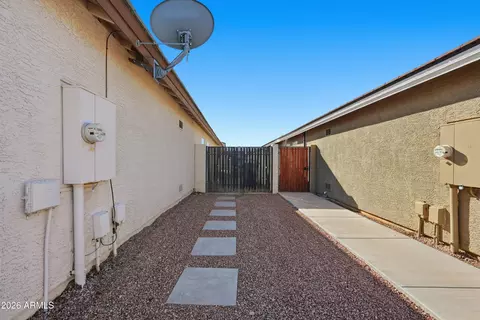 Exterior - 7823 E Osage Ave, Mesa, AZ 85212 photo 2 of 8