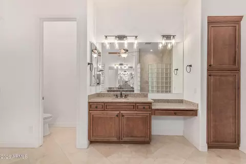 Bath - 1834 E Scorpio Pl, Chandler, AZ 85249 photo 2 of 5